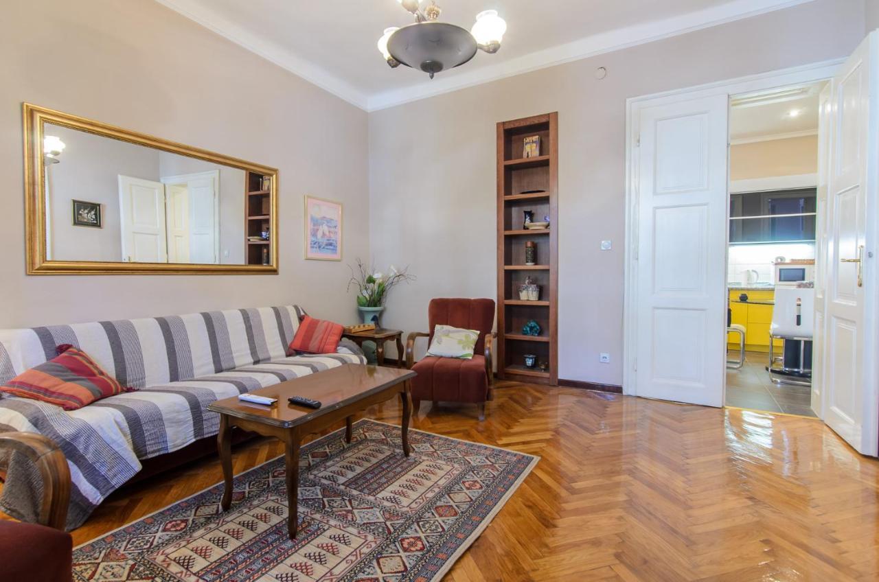 Apartment Greenview Белград Экстерьер фото